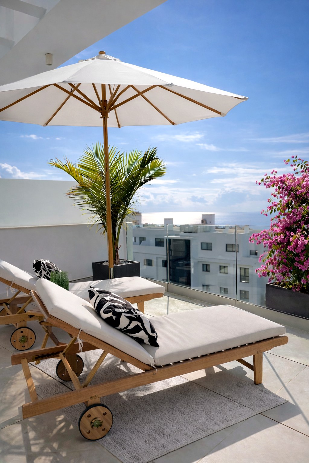 Sky Villa in Higuerón West — view 7